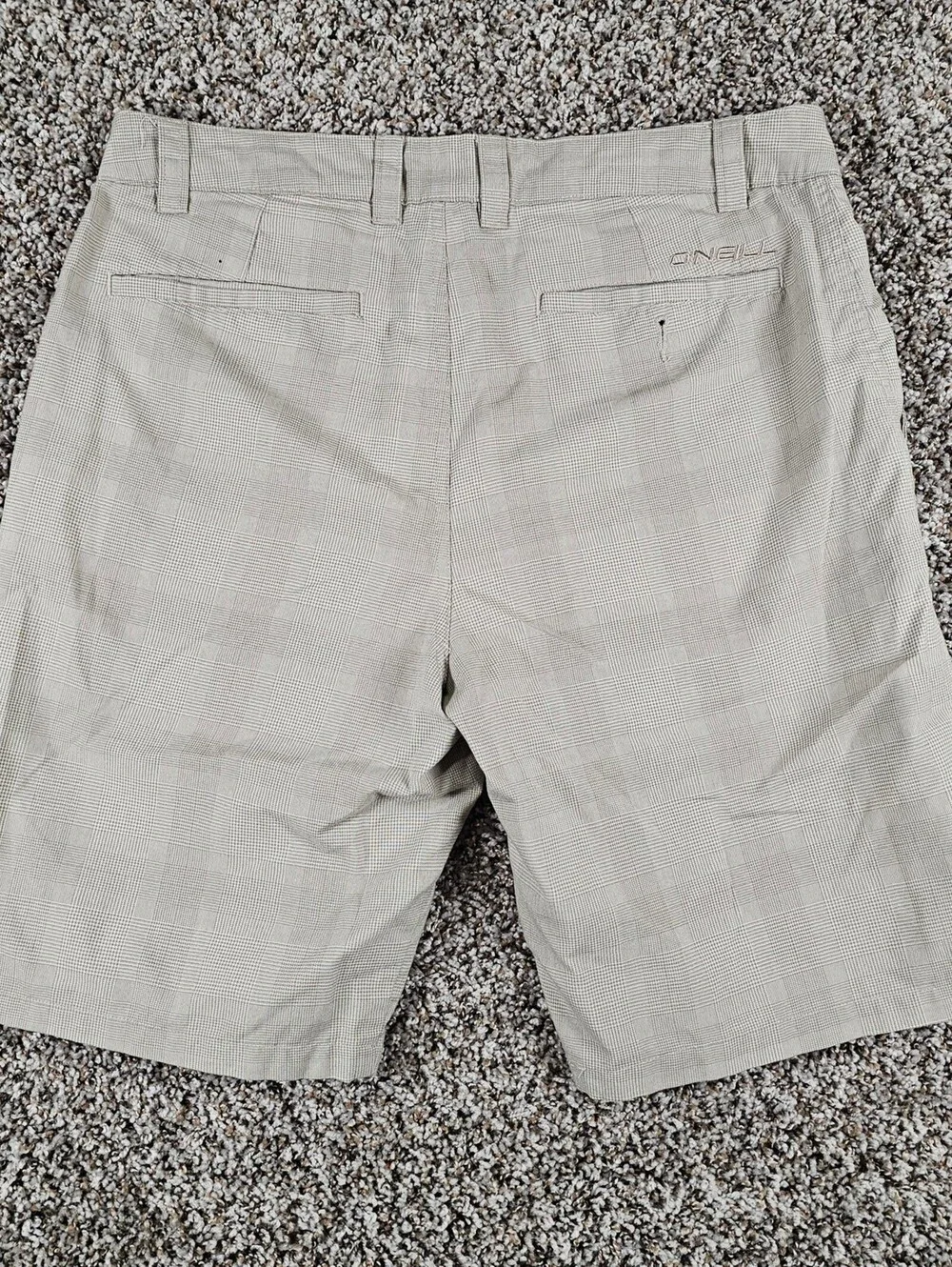 O'Neill Mens Sz 32 Flat Front Chino Style Shorts Cream Plaid Y2K
